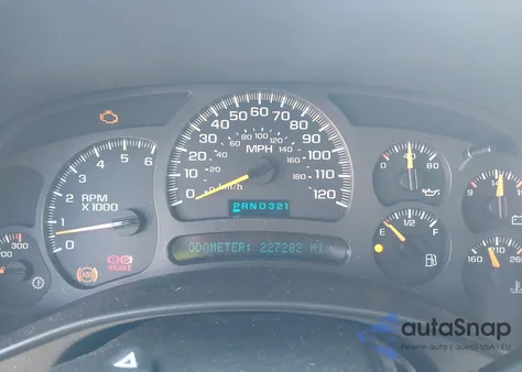 2004 Chevrolet Silverado 2500Hd Ls из США, поврежденный, VIN 1GCHC23U94F182997